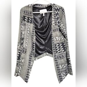 BCBGeneration Cardigan Gray Casual Blazer For Women Size M Well Design Blazer